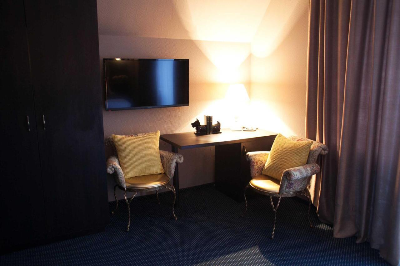 Shadow Boutique Hotel & Spa Kisinyov Szoba fotó